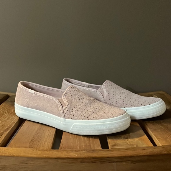 Keds Shoes - Keds Dream Foam pink shoes, 6.5